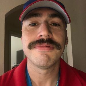 Meet your Posher, Cris